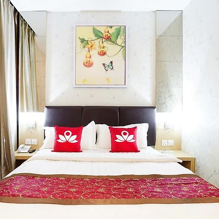 Cardinal Lucky Star Hotel Batam ภายนอก รูปภาพ