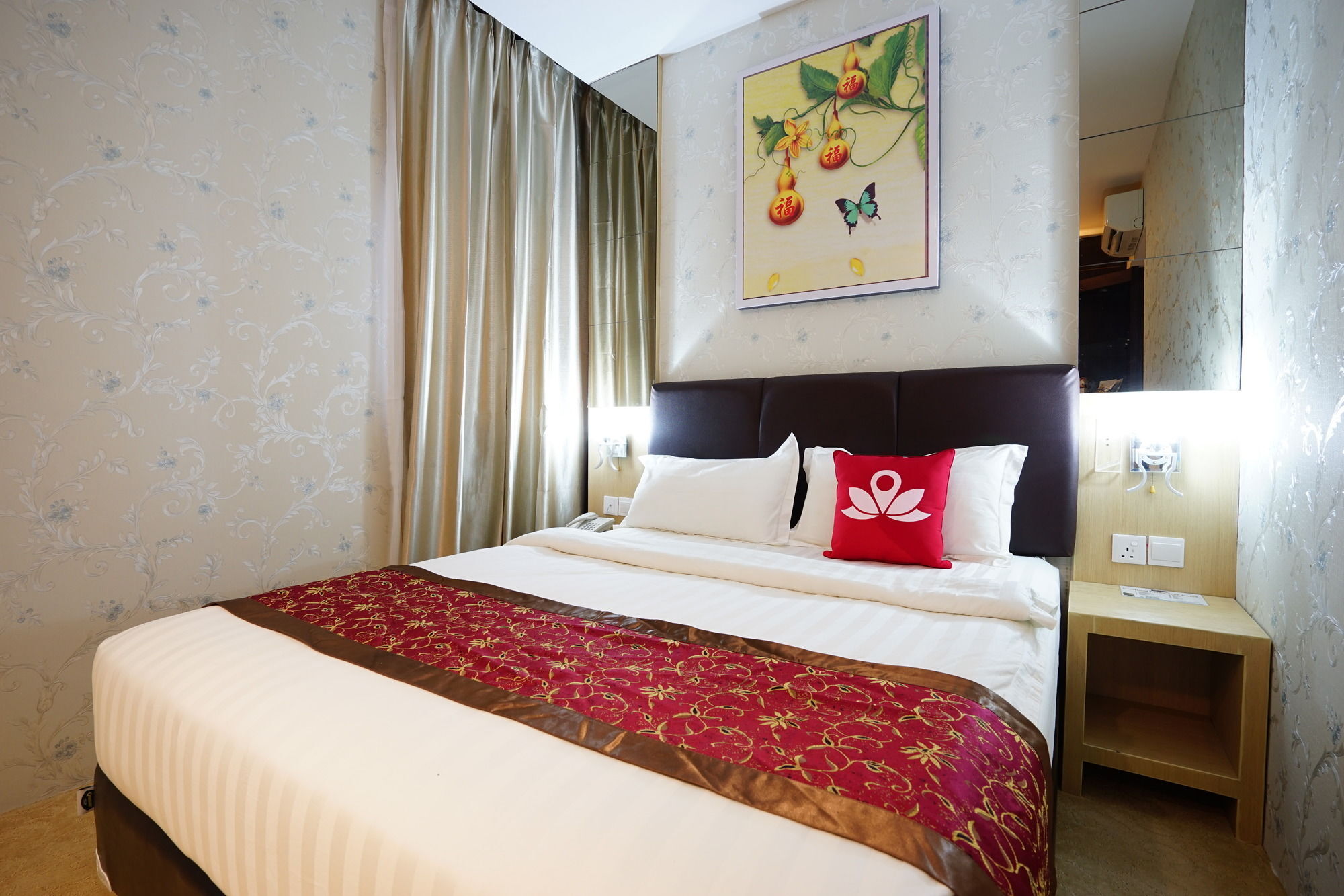 Cardinal Lucky Star Hotel Batam ภายนอก รูปภาพ