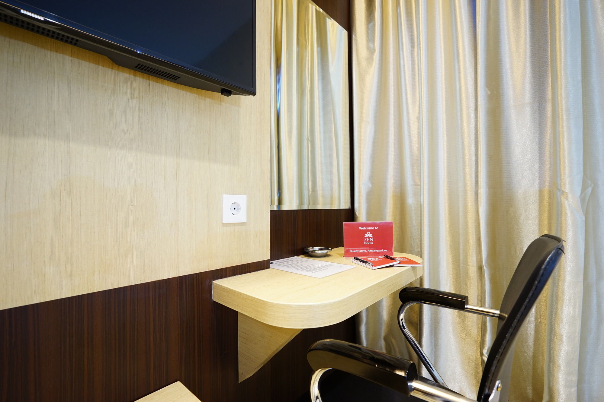 Cardinal Lucky Star Hotel Batam ภายนอก รูปภาพ